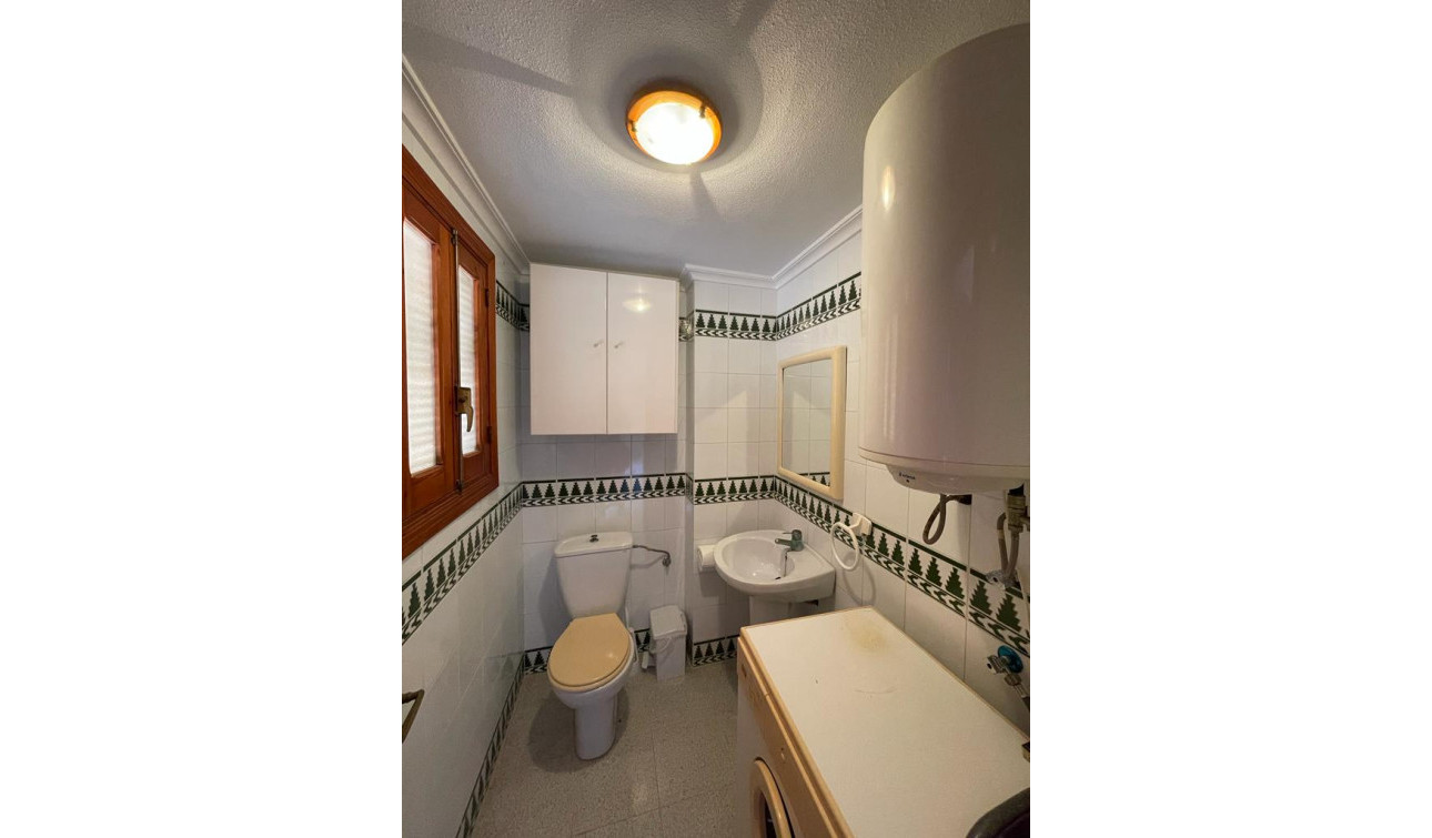 Reventa - Apartamento / Piso - La Mata - Playa