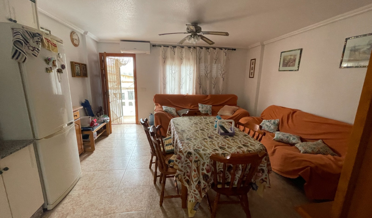 Reventa - Apartamento / Piso - La Mata - Playa