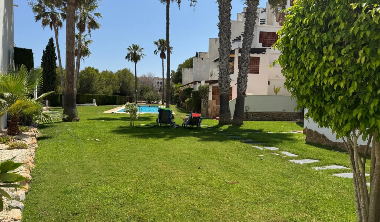 Reventa - Apartamento / Piso - Las Ramblas