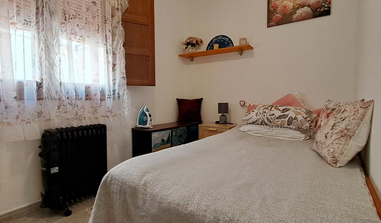 Reventa - Apartamento / Piso - Los Alcazares