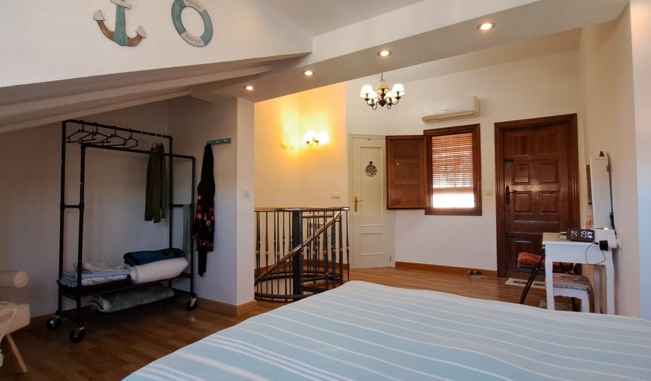 Reventa - Apartamento / Piso - Los Alcazares