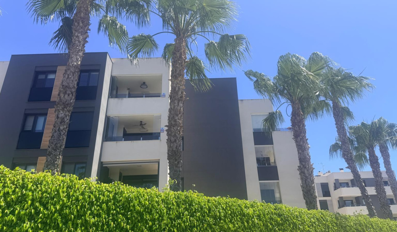 Reventa - Apartamento / Piso - Los Altos - Torrevieja