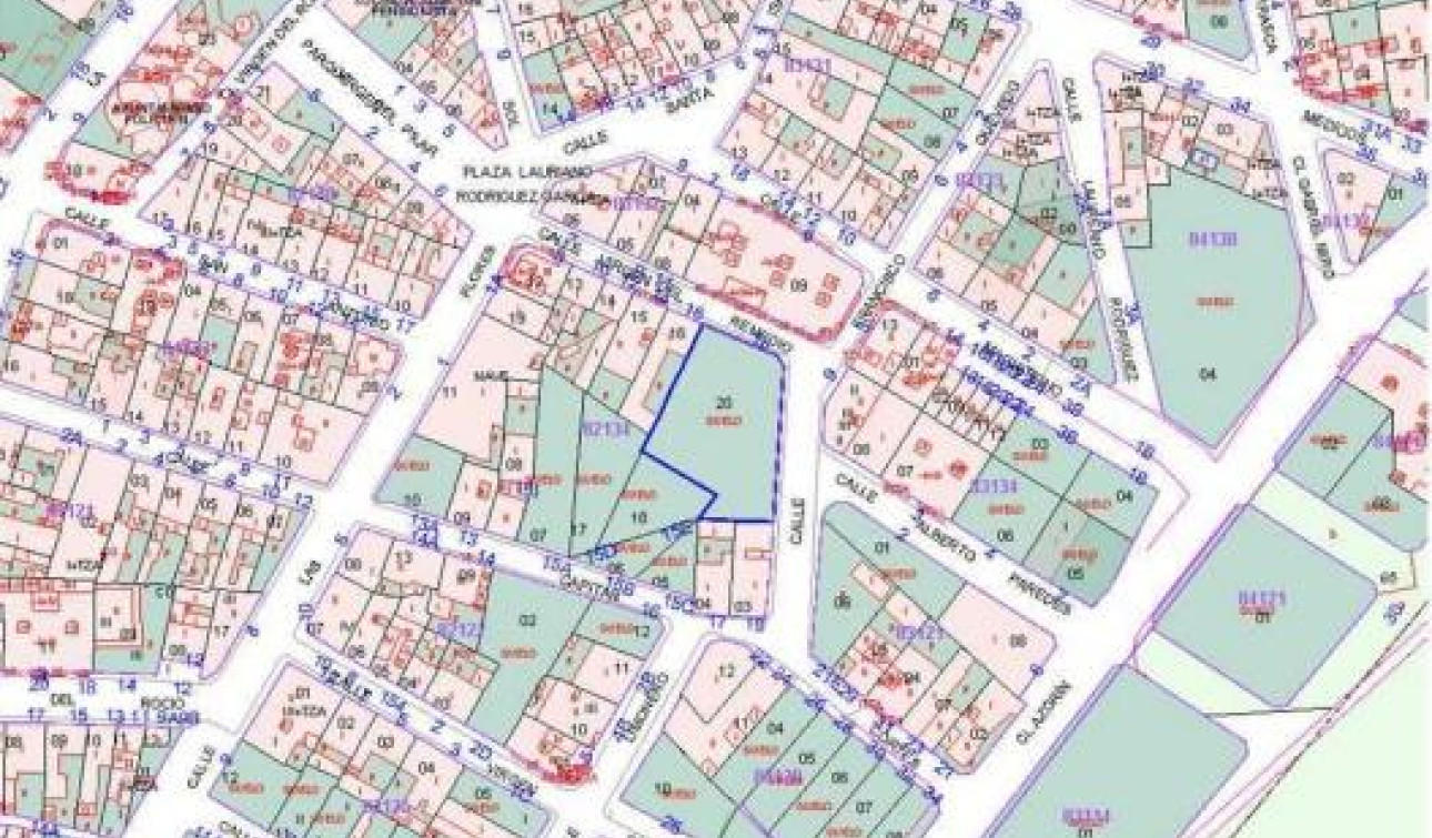 Reventa - Apartamento / Piso - Los Montesinos - Centro
