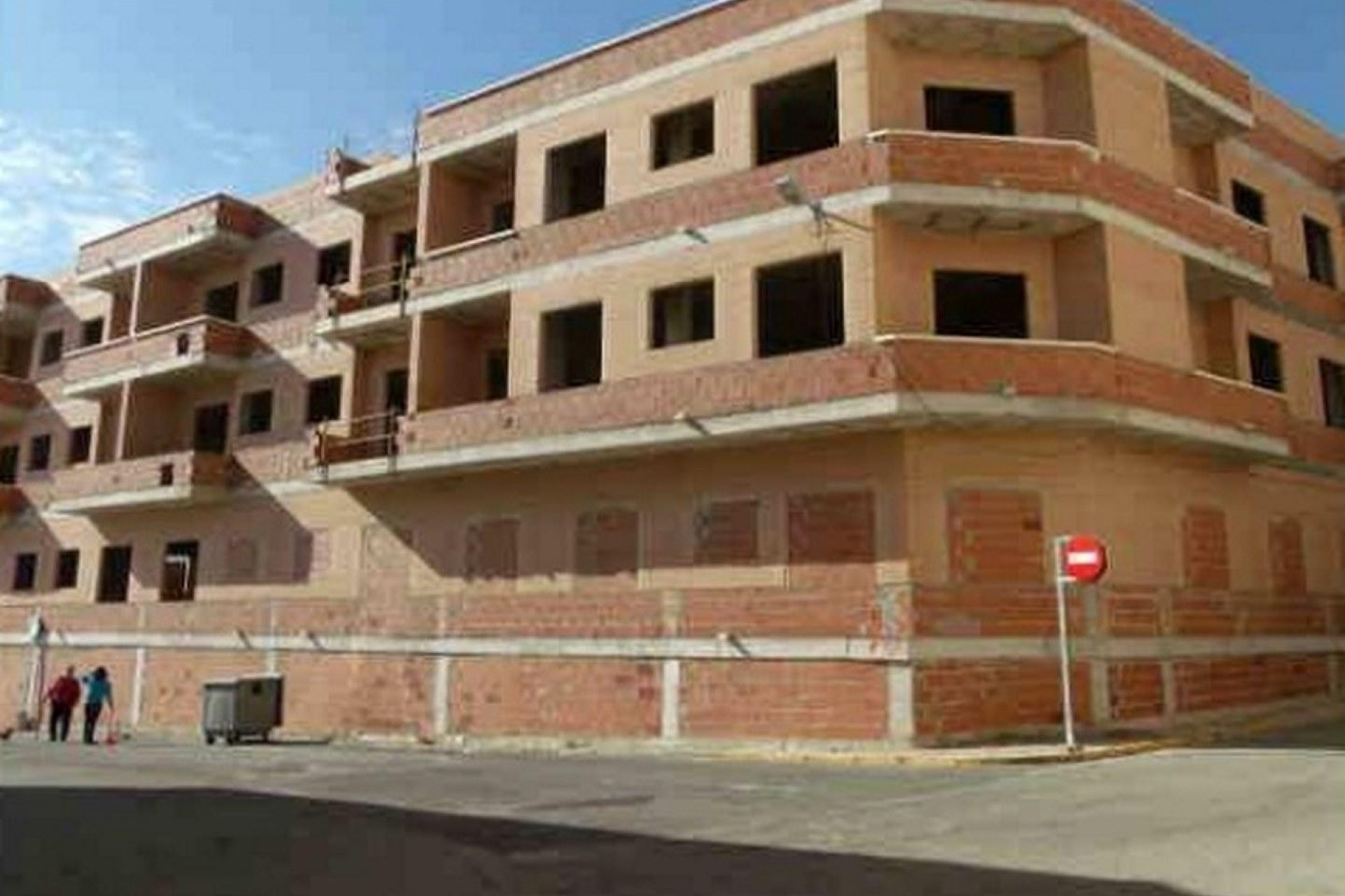Reventa - Apartamento / Piso - Los Montesinos - Centro