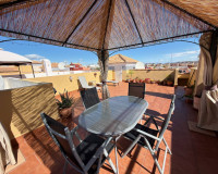 Reventa - Apartamento / Piso - Los Montesinos - La Herrada