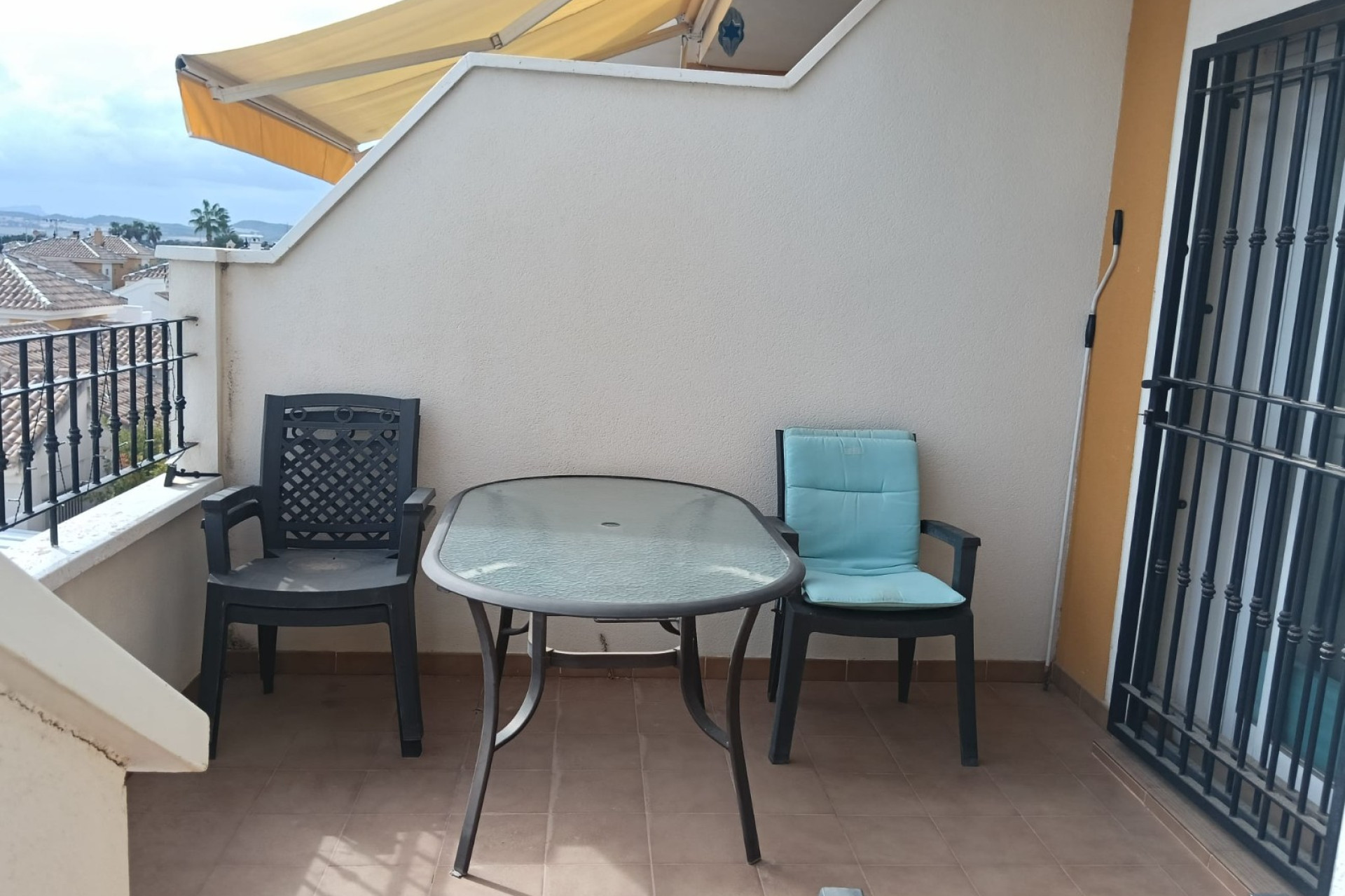 Reventa - Apartamento / Piso - Los Montesinos - Urbanizacion montesol