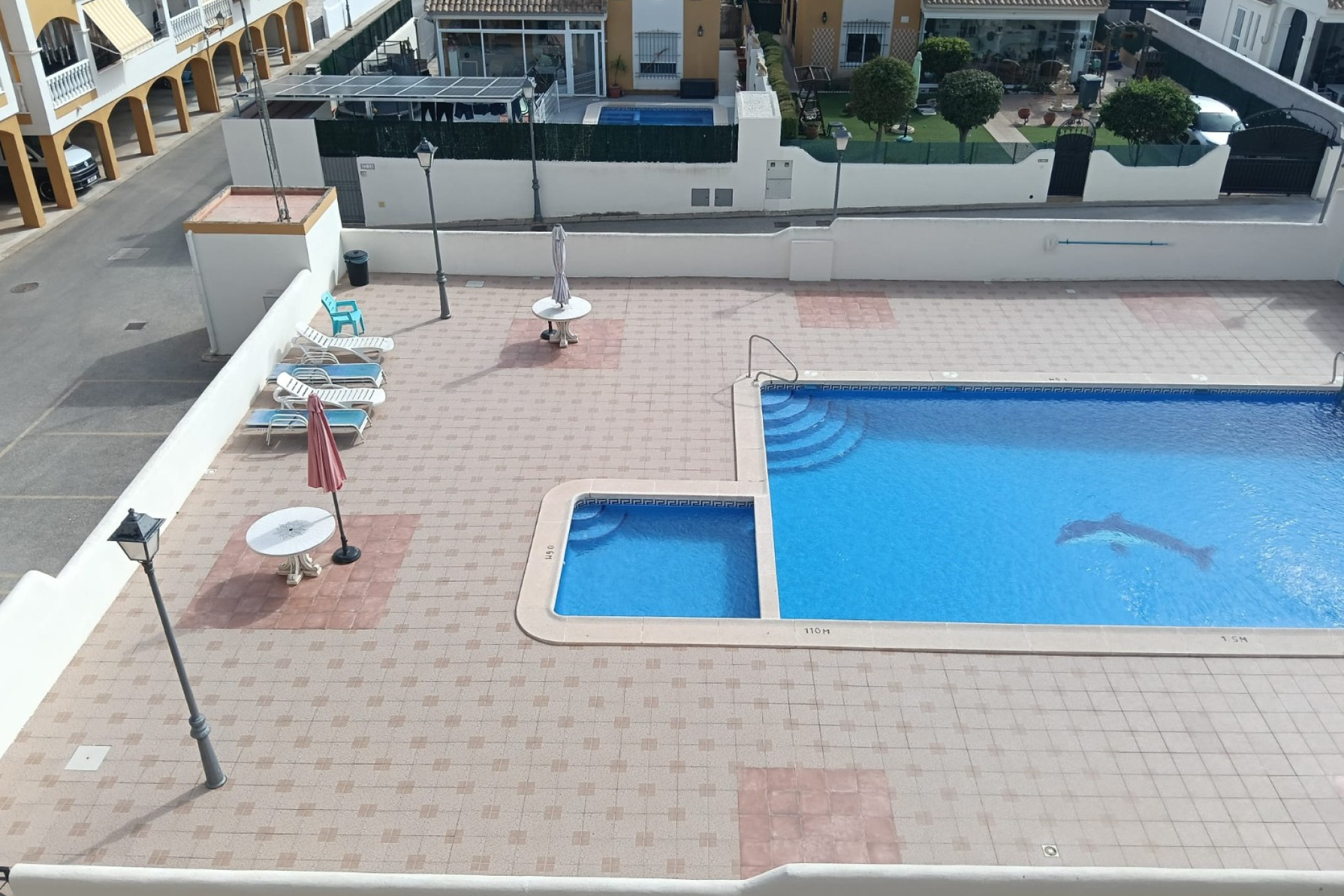 Reventa - Apartamento / Piso - Los Montesinos - Urbanizacion montesol