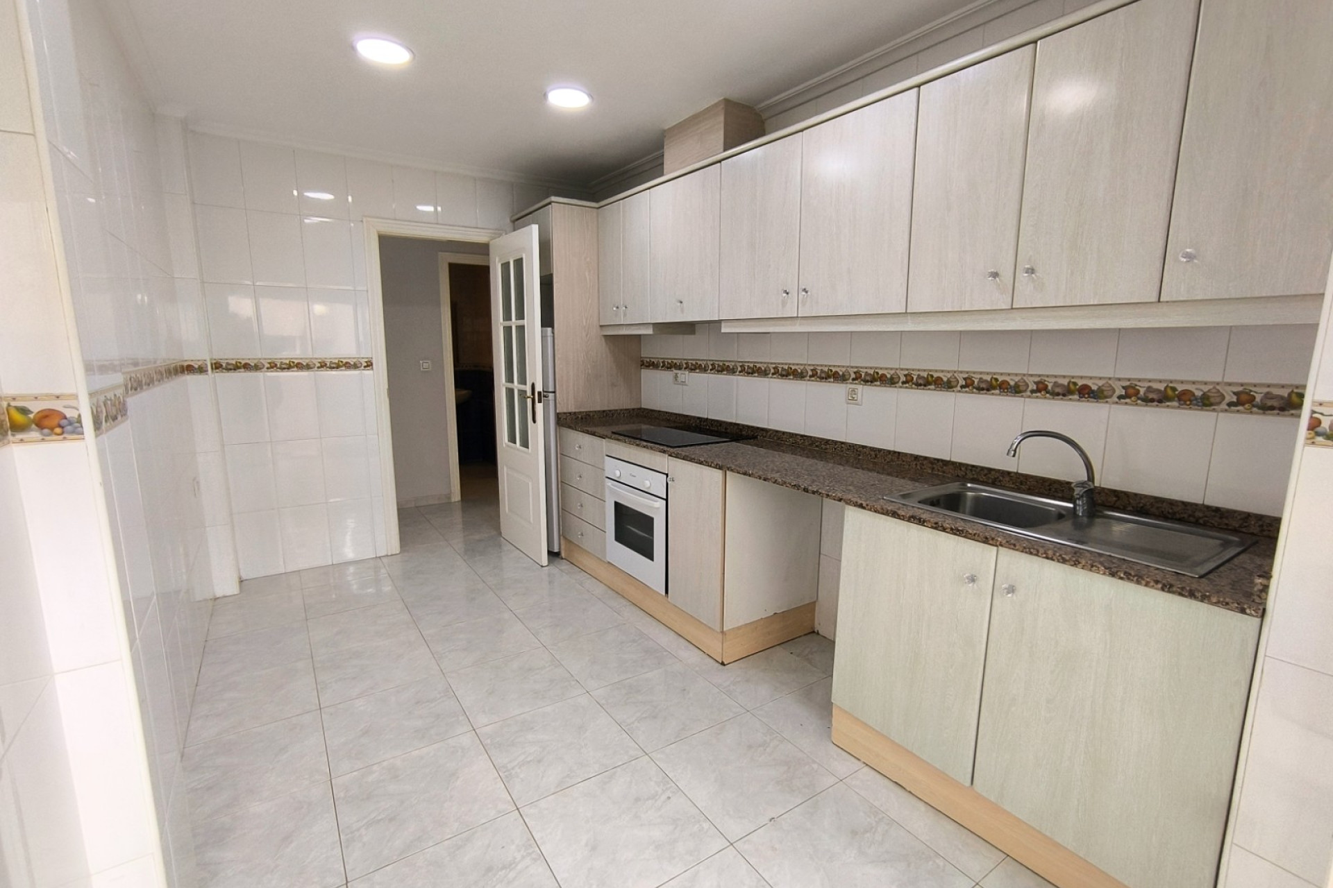 Reventa - Apartamento / Piso - Los Montesinos