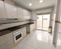 Reventa - Apartamento / Piso - Los Montesinos