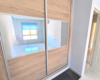 Reventa - Apartamento / Piso - Los Montesinos