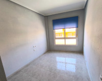 Reventa - Apartamento / Piso - Los Montesinos