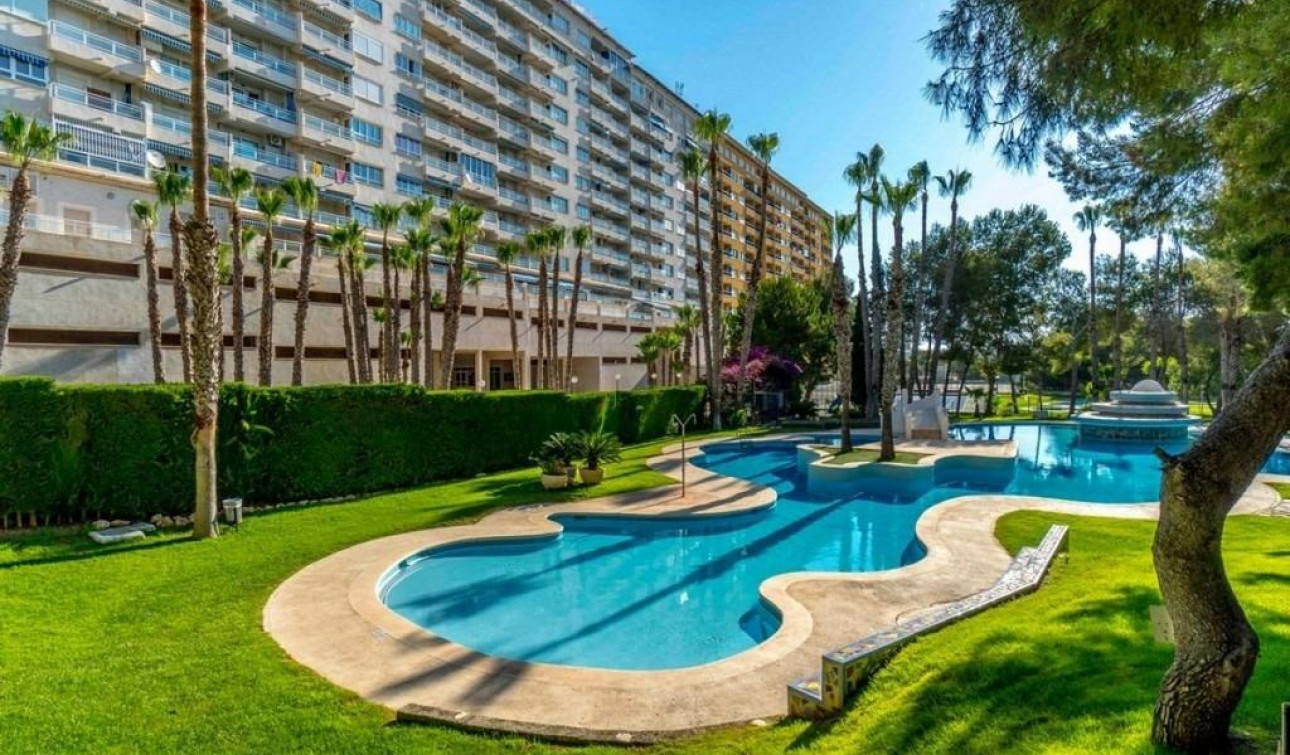 Reventa - Apartamento / Piso - Orihuela Costa - Altos de Campoamor