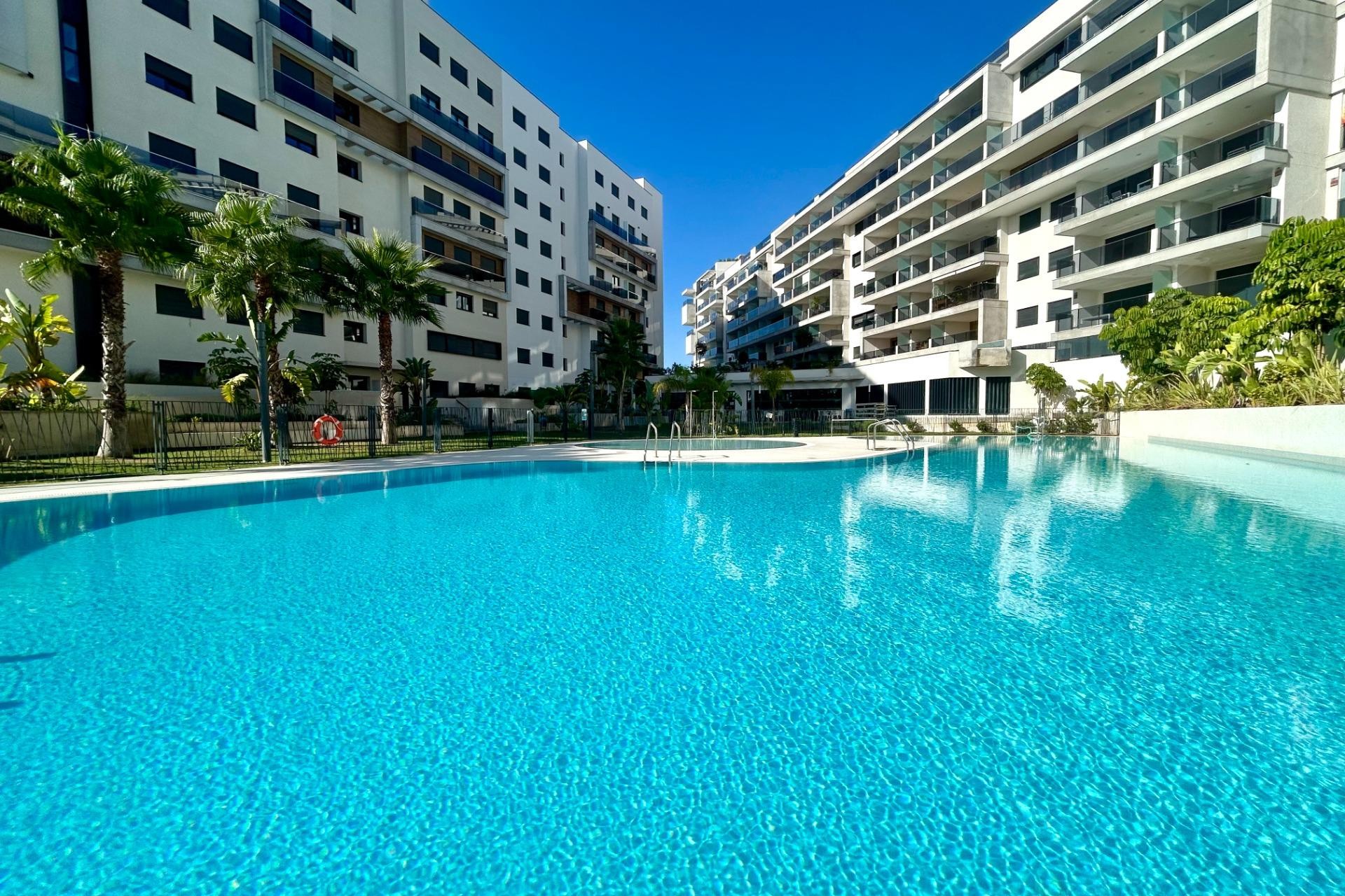 Reventa - Apartamento / Piso - Orihuela Costa - Altos de Campoamor
