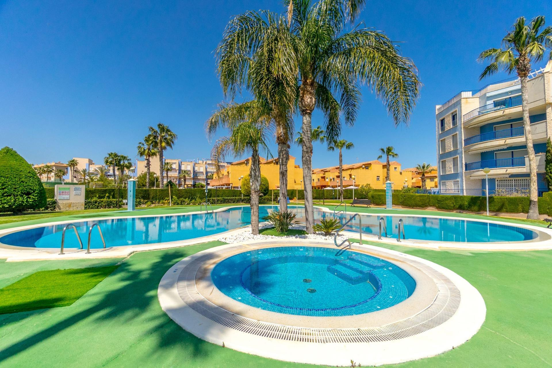 Reventa - Apartamento / Piso - Orihuela Costa - Campoamor
