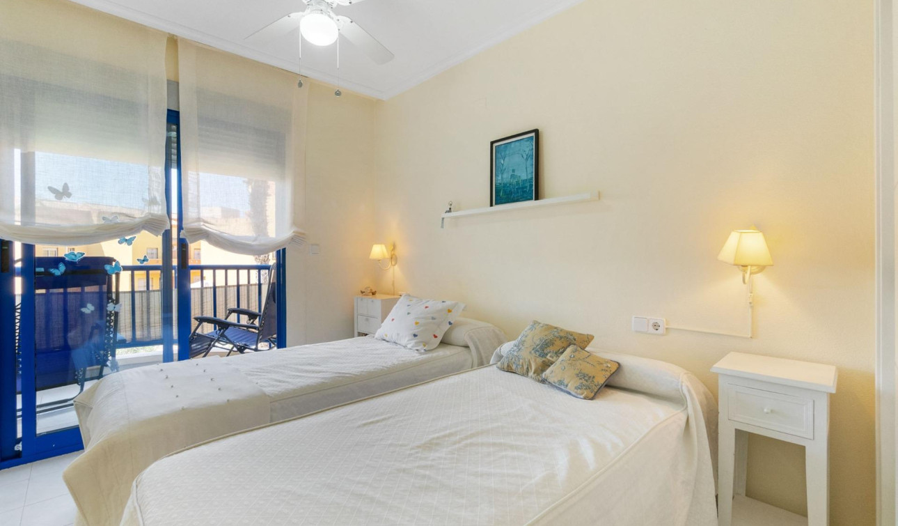 Reventa - Apartamento / Piso - Orihuela Costa - Campoamor