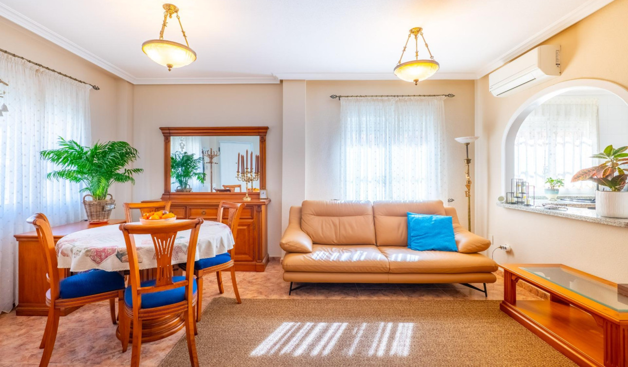 Reventa - Apartamento / Piso - Orihuela Costa - La Regia