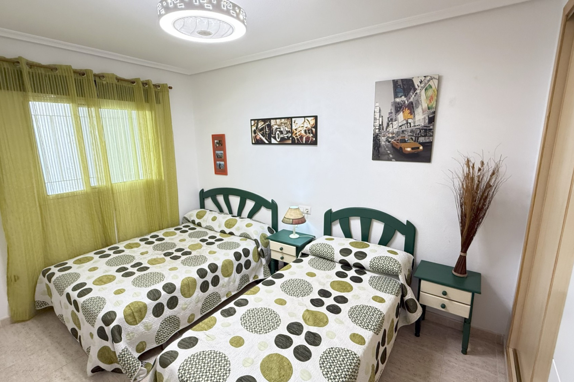 Reventa - Apartamento / Piso - Orihuela Costa - La Zenia
