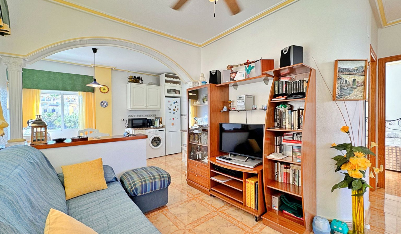 Reventa - Apartamento / Piso - Orihuela Costa - La Zenia