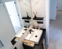 Reventa - Apartamento / Piso - Orihuela Costa - La Zenia