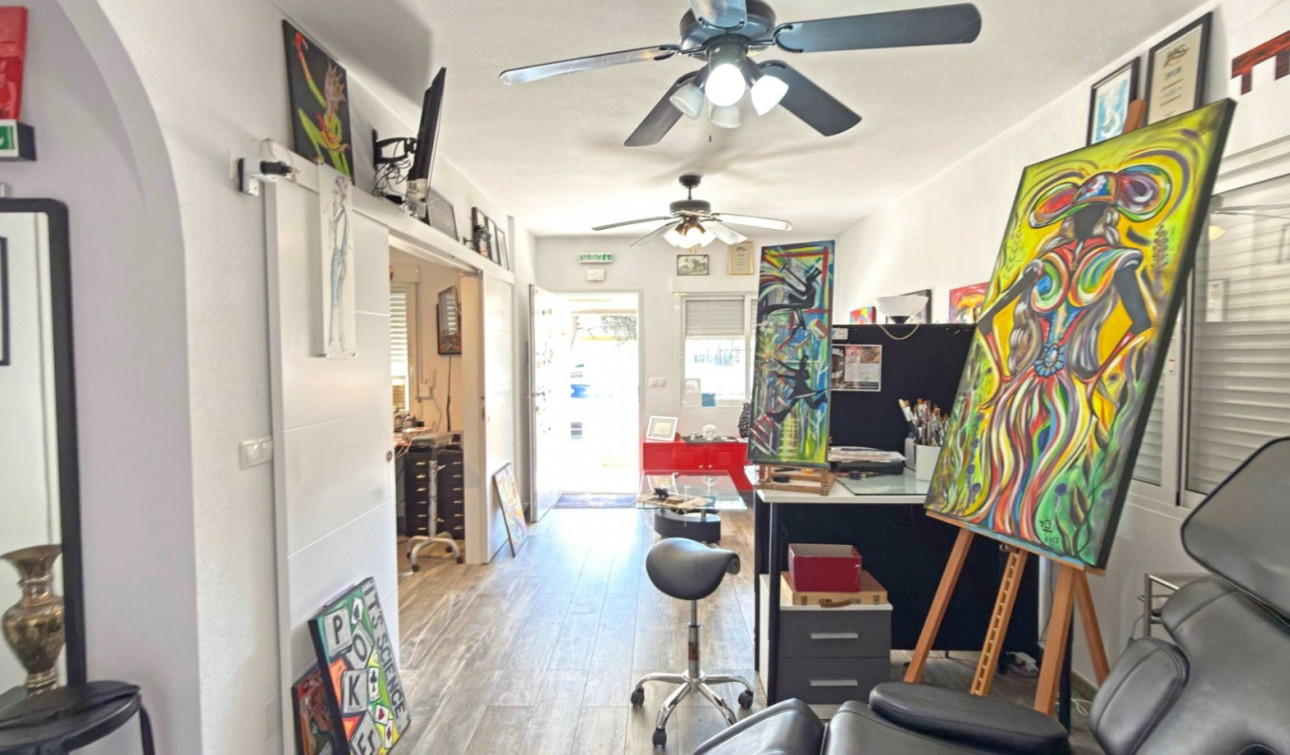 Reventa - Apartamento / Piso - Orihuela Costa - La Zenia