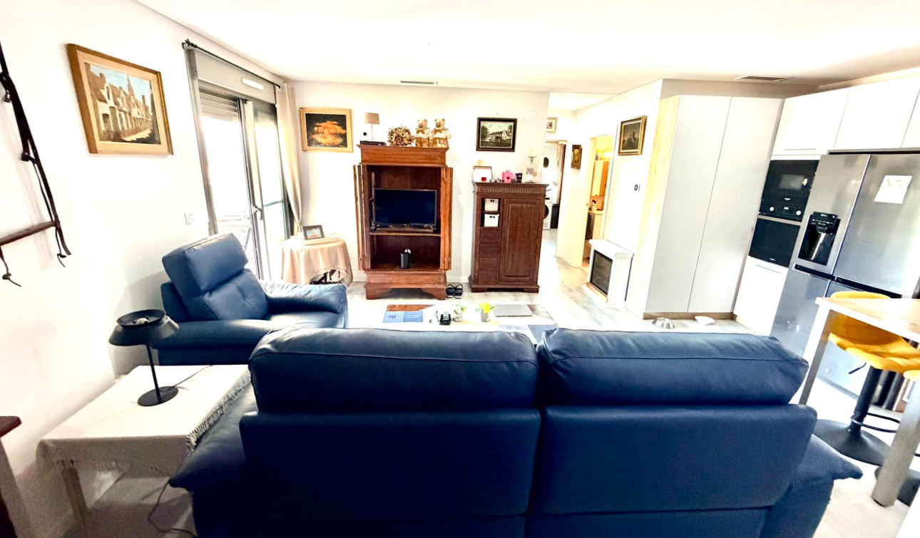 Reventa - Apartamento / Piso - Orihuela Costa - La Zenia