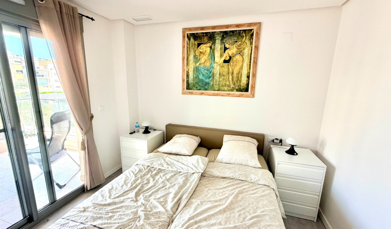 Reventa - Apartamento / Piso - Orihuela Costa - La Zenia