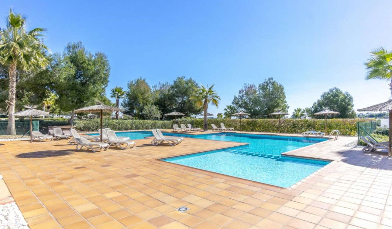 Reventa - Apartamento / Piso - Orihuela Costa - Las Colinas Golf
