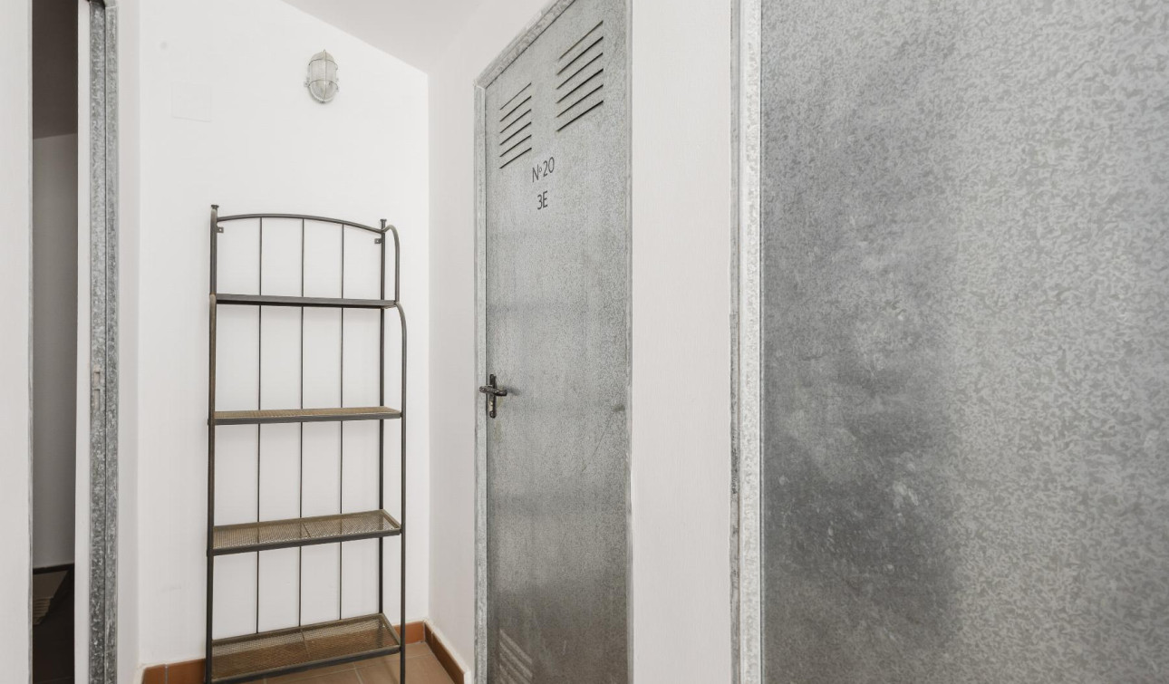 Reventa - Apartamento / Piso - Orihuela Costa - Las Colinas Golf