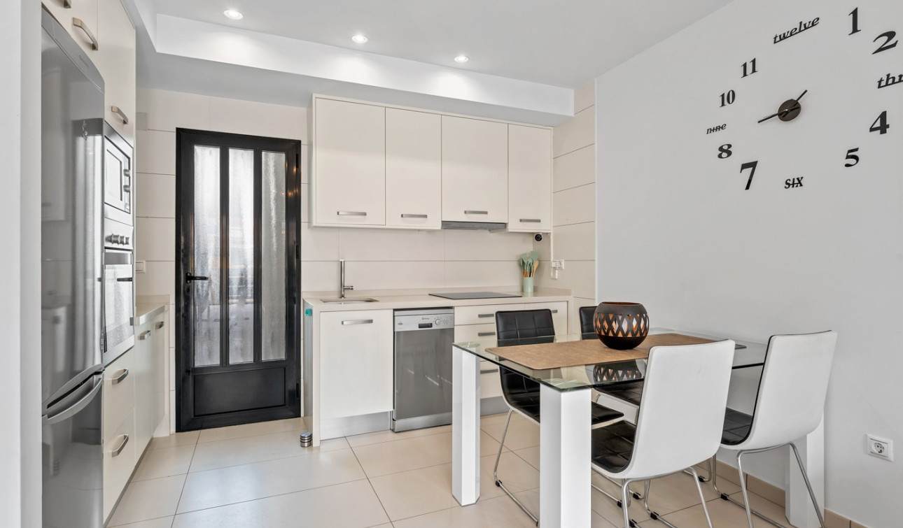 Reventa - Apartamento / Piso - Orihuela Costa - Las Filipinas