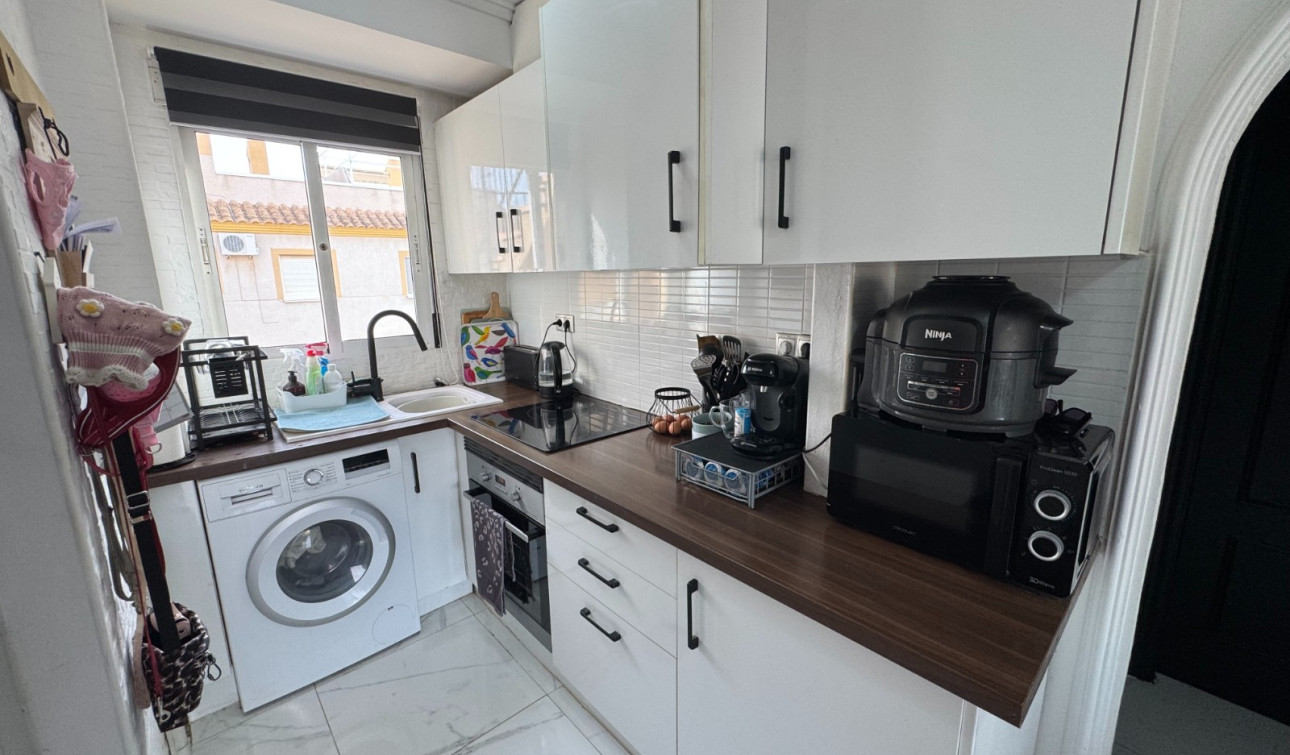 Reventa - Apartamento / Piso - Orihuela Costa - Las Filipinas