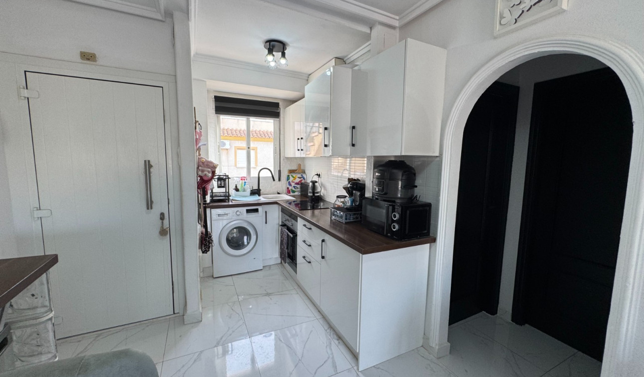 Reventa - Apartamento / Piso - Orihuela Costa - Las Filipinas