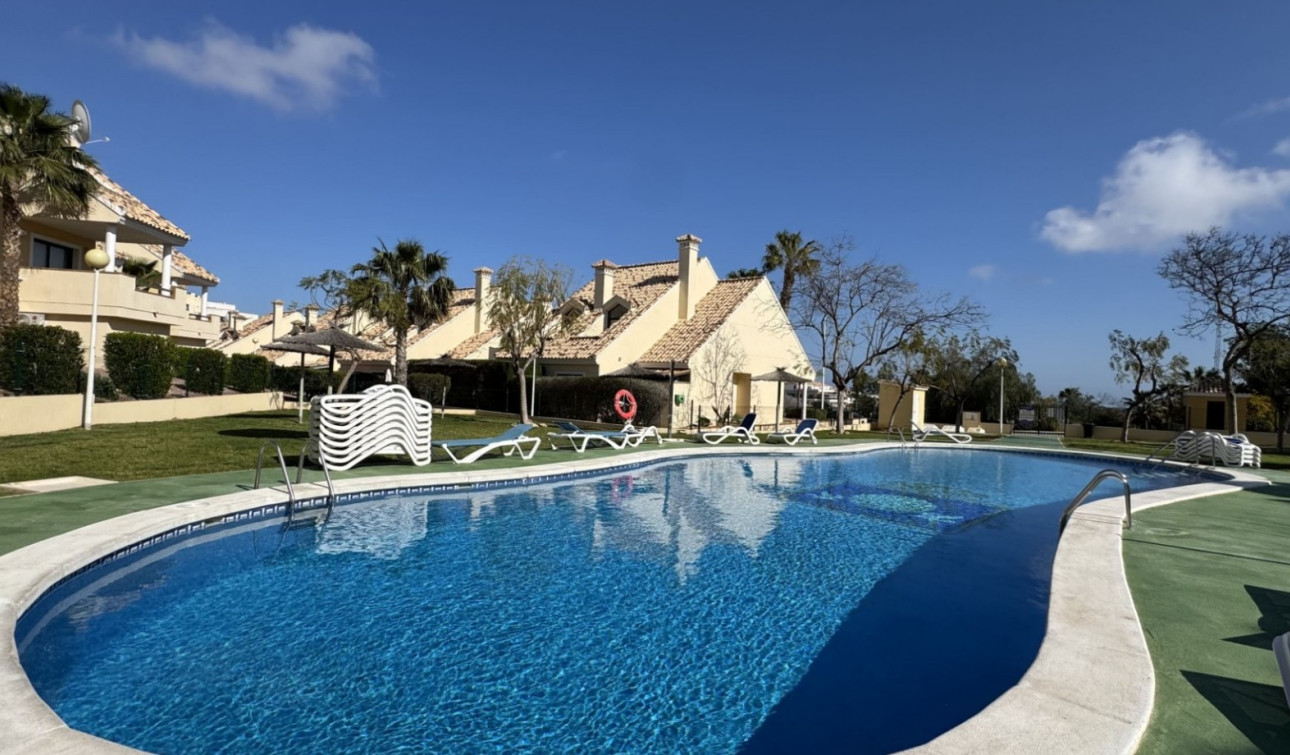 Reventa - Apartamento / Piso - Orihuela Costa - Lomas de Campoamor