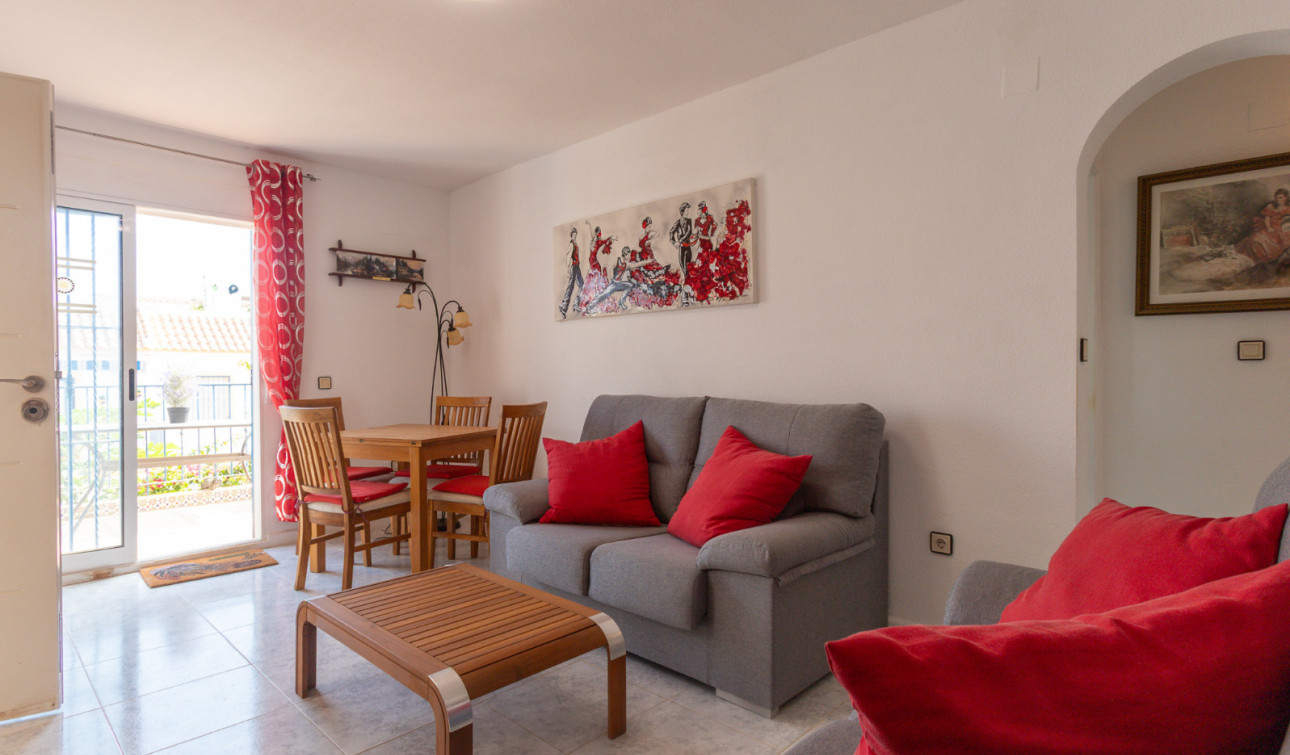 Reventa - Apartamento / Piso - Orihuela Costa - Los Almendros-La Florida