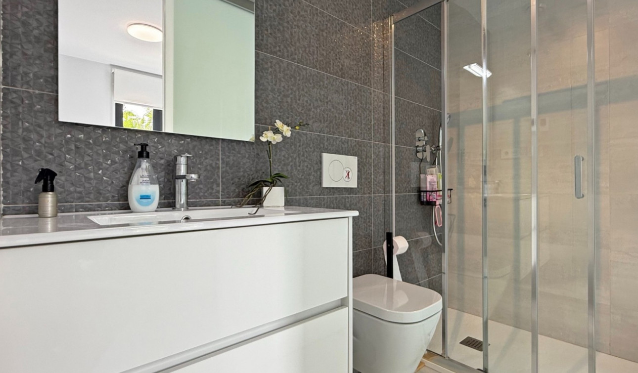 Reventa - Apartamento / Piso - Orihuela Costa - Los Altos