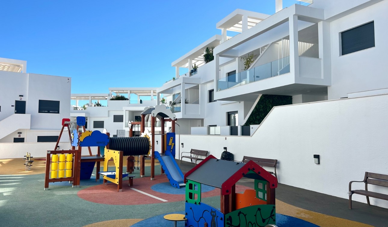 Reventa - Apartamento / Piso - Orihuela Costa - Los Balcones