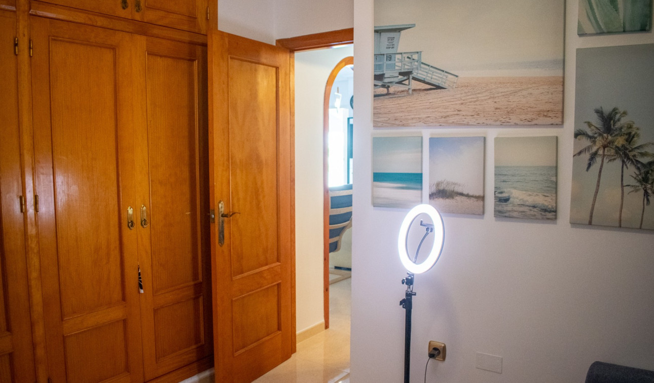 Reventa - Apartamento / Piso - Orihuela Costa - Los Dolses