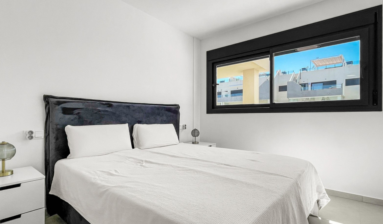 Reventa - Apartamento / Piso - Orihuela Costa - Los Dolses