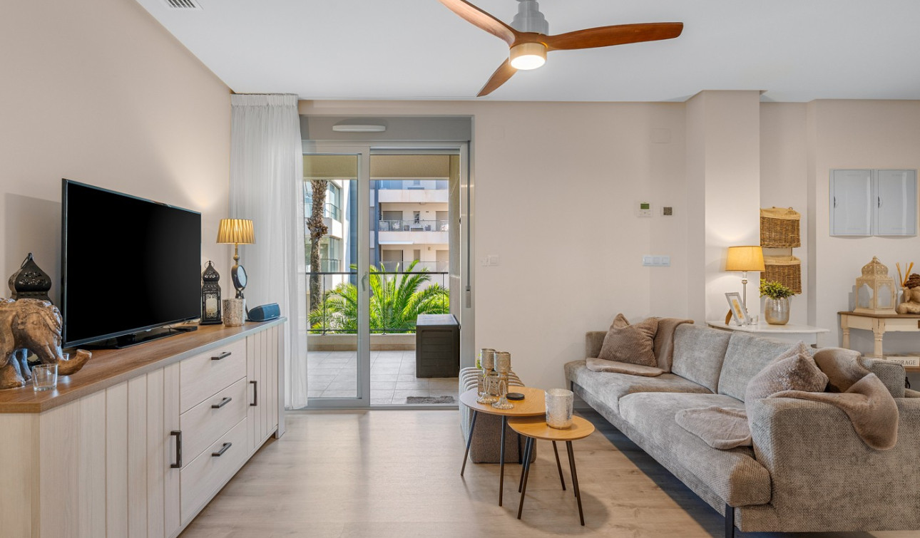 Reventa - Apartamento / Piso - Orihuela Costa - Los Dolses
