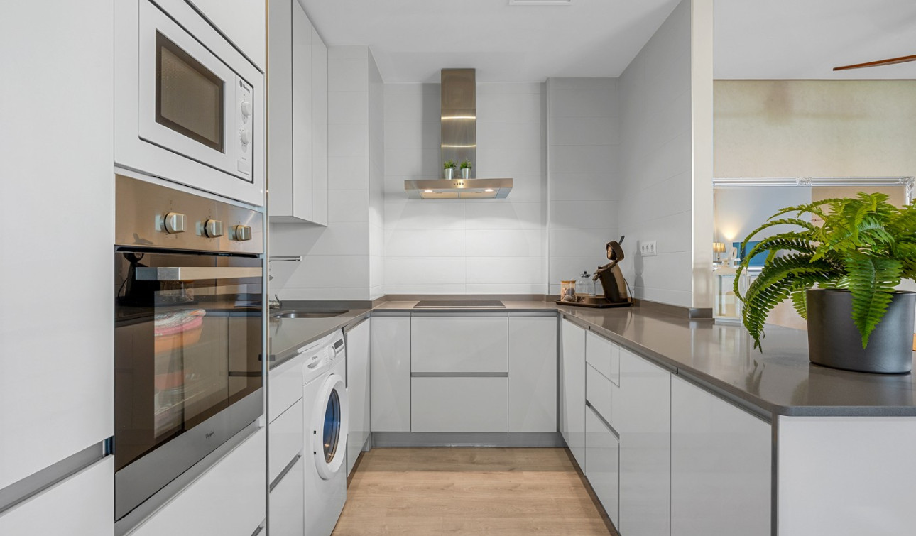 Reventa - Apartamento / Piso - Orihuela Costa - Los Dolses