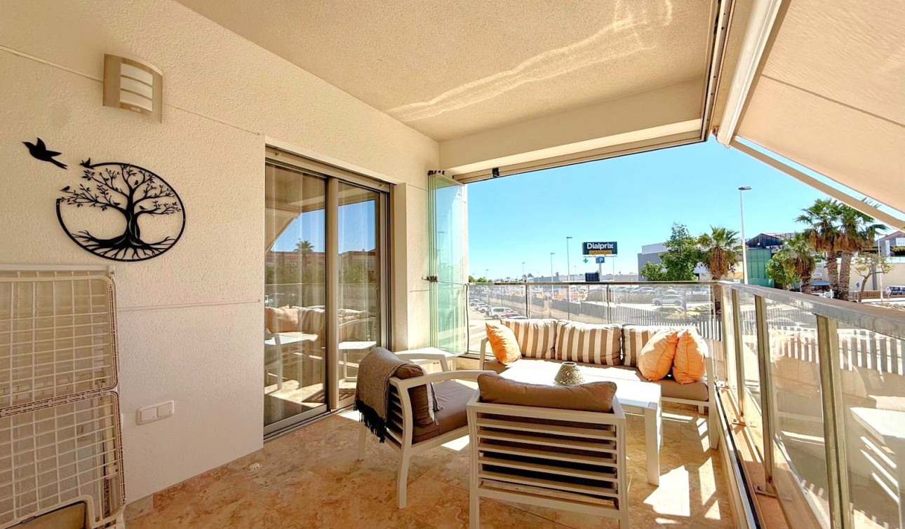 Reventa - Apartamento / Piso - Orihuela Costa - Los Dolses