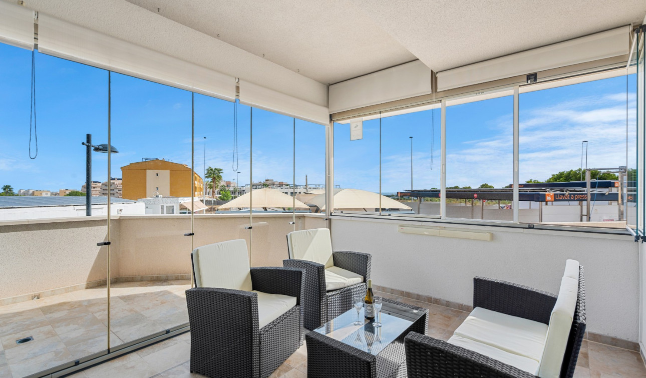 Reventa - Apartamento / Piso - Orihuela Costa - Los Dolses