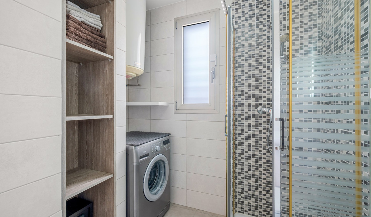Reventa - Apartamento / Piso - Orihuela Costa - Los Dolses