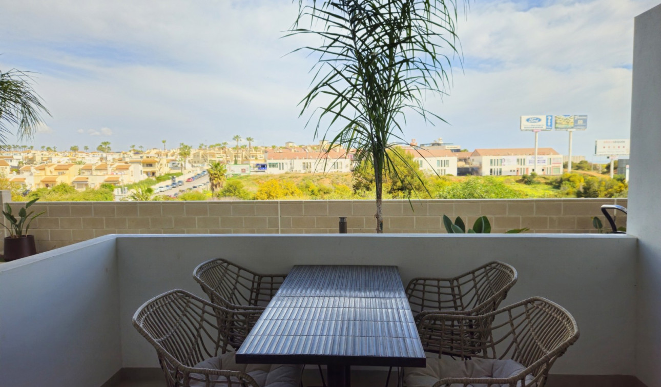 Reventa - Apartamento / Piso - Orihuela Costa - Playa Flamenca