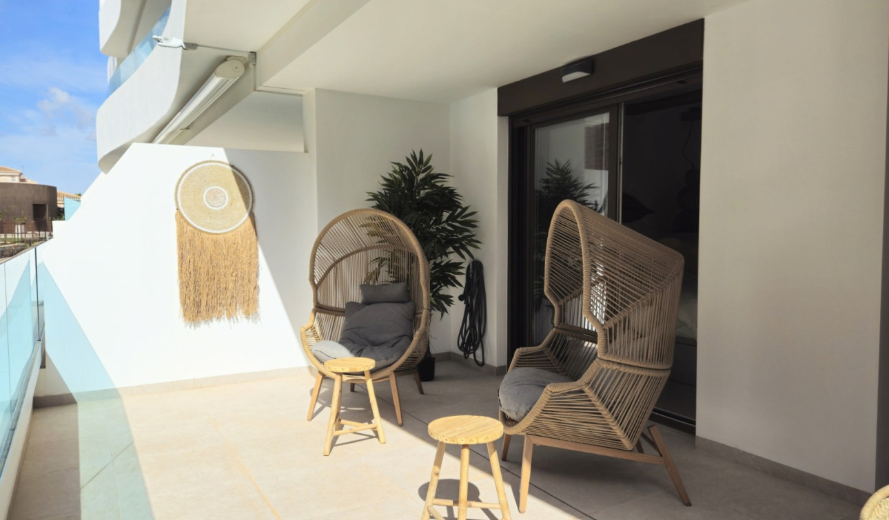 Reventa - Apartamento / Piso - Orihuela Costa - Playa Flamenca