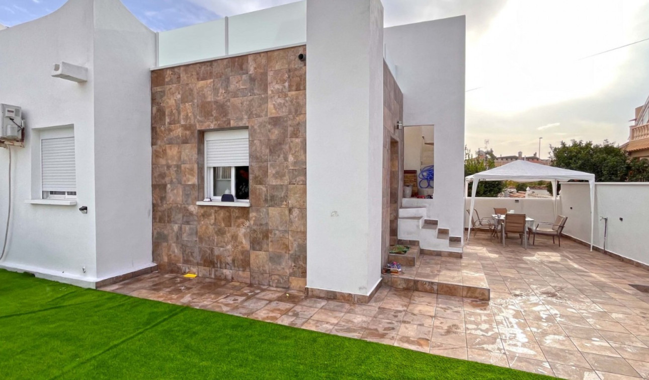 Reventa - Apartamento / Piso - Orihuela Costa - Playa Flamenca