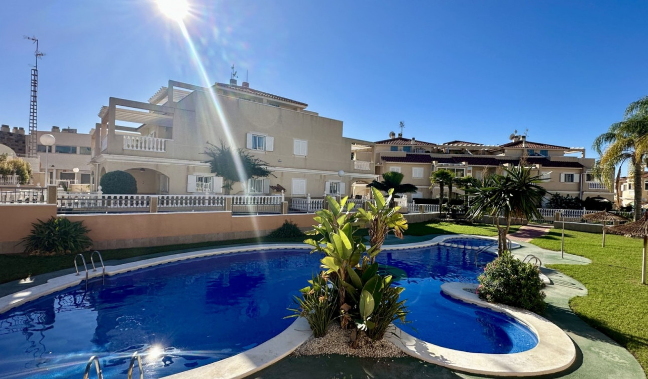 Reventa - Apartamento / Piso - Orihuela Costa - Playa Flamenca