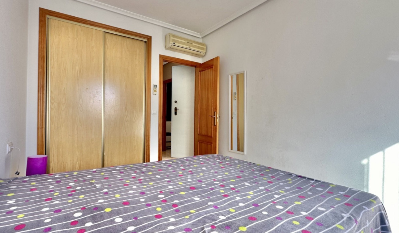 Reventa - Apartamento / Piso - Orihuela Costa - Playa Flamenca