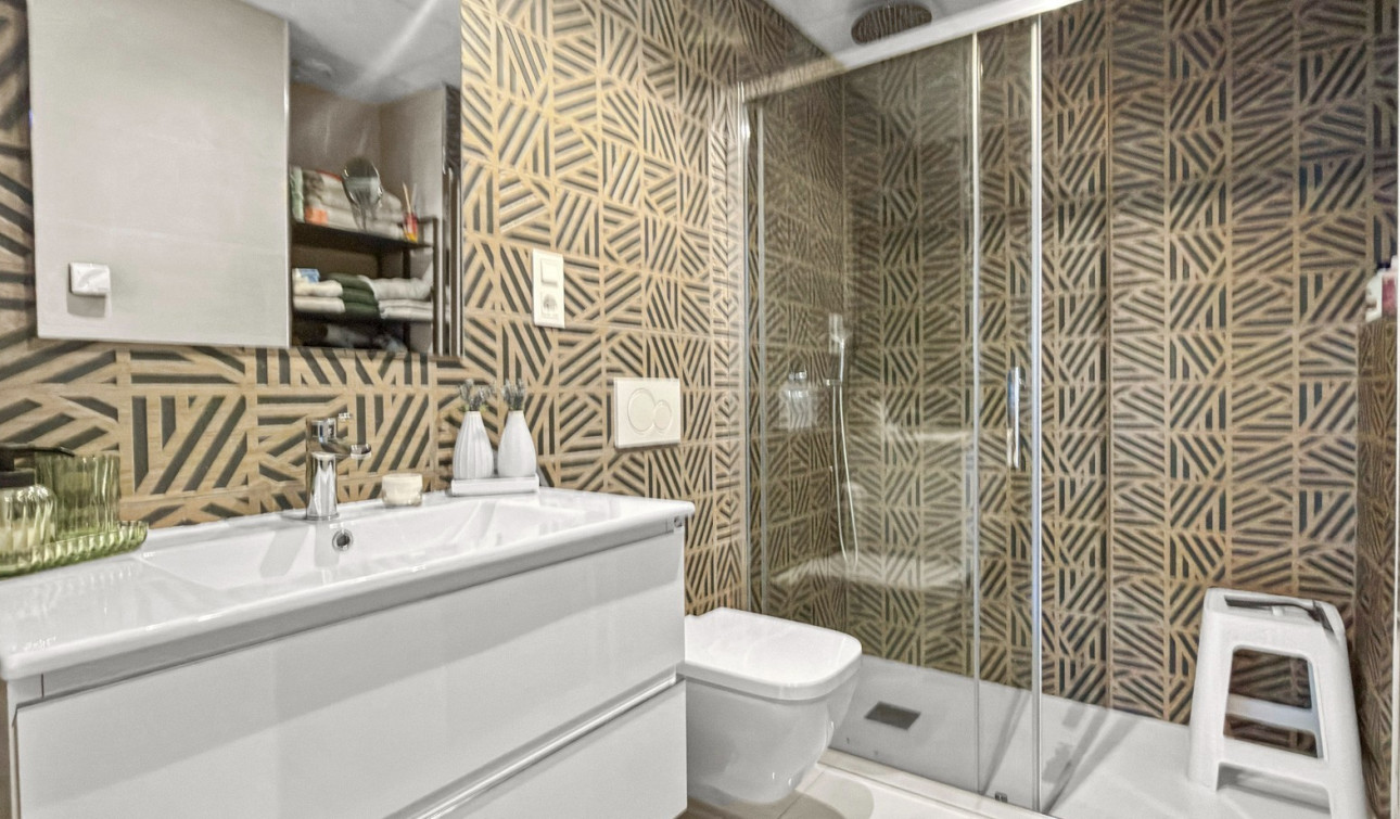 Reventa - Apartamento / Piso - Orihuela Costa - Playa Flamenca