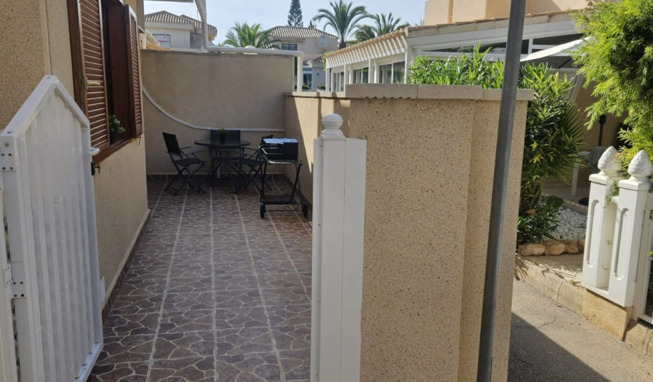 Reventa - Apartamento / Piso - Orihuela Costa - Playa Flamenca