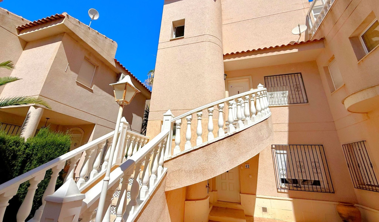 Reventa - Apartamento / Piso - Orihuela Costa - Playa Flamenca